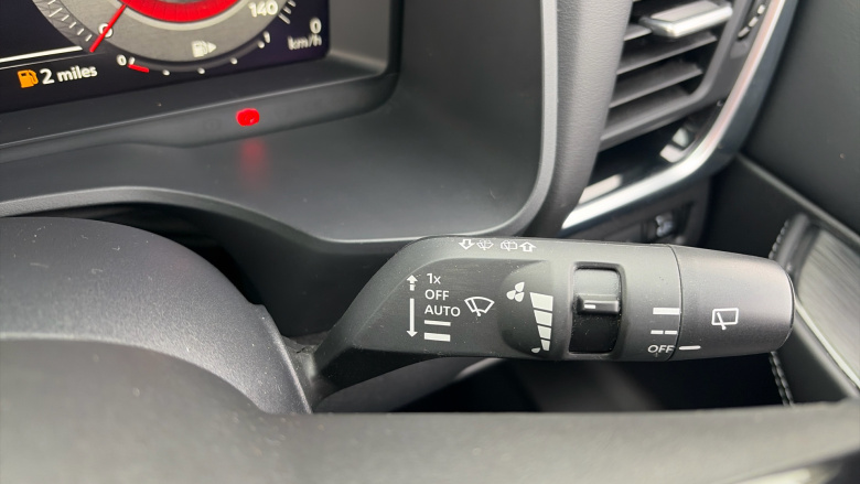 Nissan Qashqai 1.3 DiG-T MH N-Connecta 5dr Petrol Hatchback